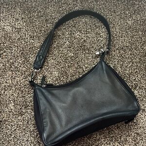 Gun Tote’n Mama Purse Black Leather Shoulder Bag